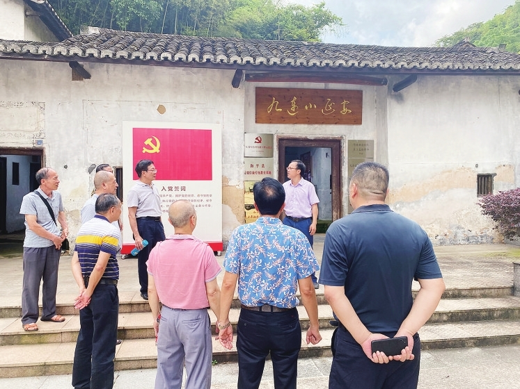 和平县古寨镇河东村：基层治理融入红色基因1.png