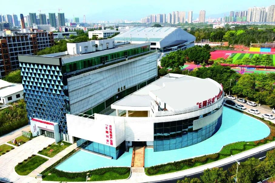 技能成才，未来可期！河源技师学院向高中毕业生、中职中技毕业生发出梦想邀请函.docx_2
