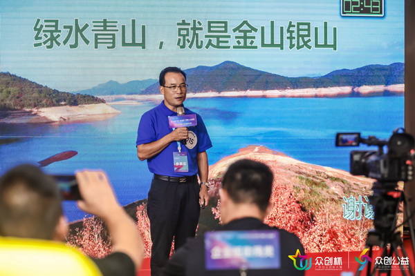 图为河源市参赛选手骆小艺在参赛现场.jpg