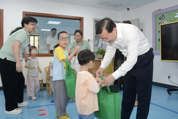 4d26123b03b27201b9139ee0619ef6a6_调整大小.jpg