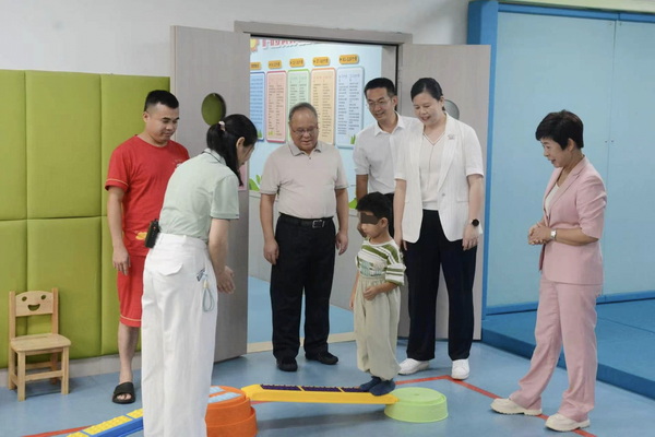 b4d6e2bc7bc2c7fa713f01ae6389fde5_调整大小.jpg