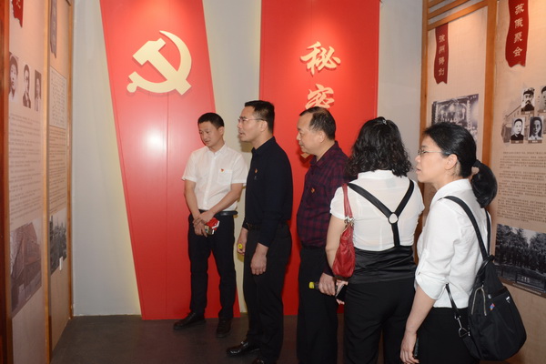 DSC_8476_调整大小.JPG