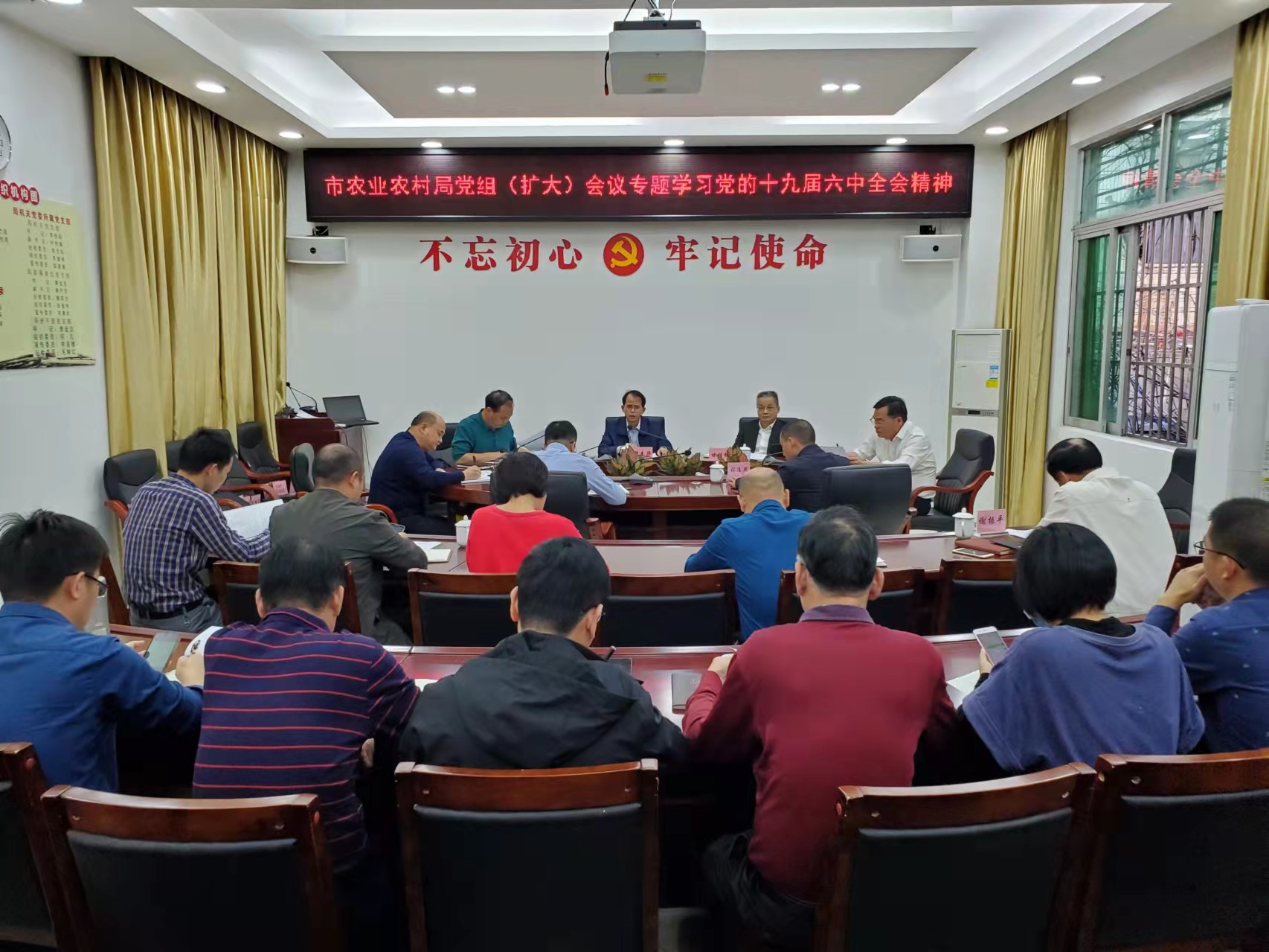 微信图片_20211121212107.jpg