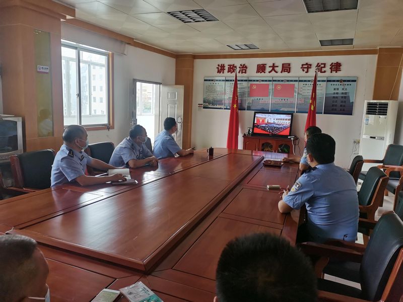 nEO_IMG_巡警支队.jpg